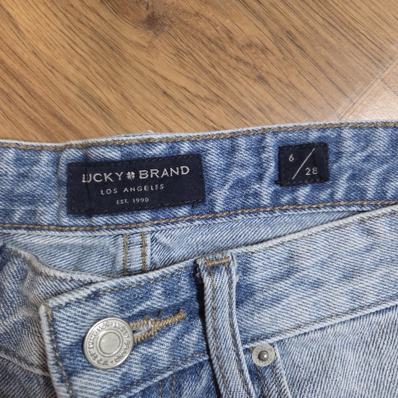 Lucky Brand Blue Distressed Jean Shorts, Size 6/28 - Picture 3 of 8
